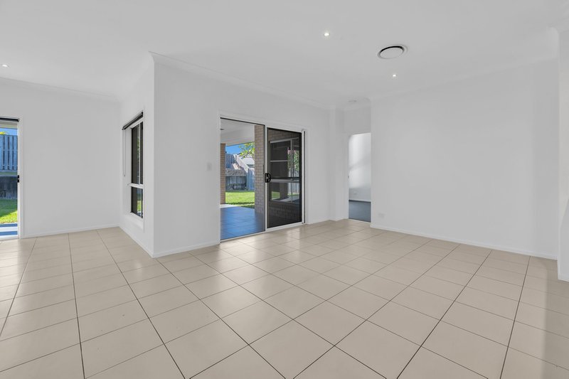 Photo - 7 Kimberley Creek Road, Upper Coomera QLD 4209 - Image 9