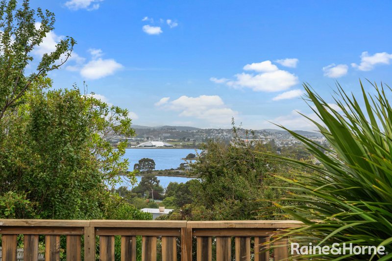 Photo - 7 Kinarra Crescent, Chigwell TAS 7011 - Image 10