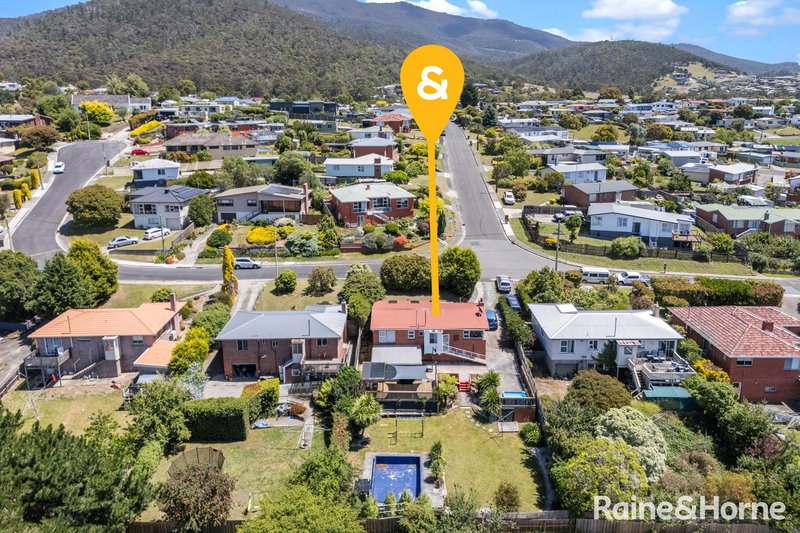 Photo - 7 Kinarra Crescent, Chigwell TAS 7011 - Image 32