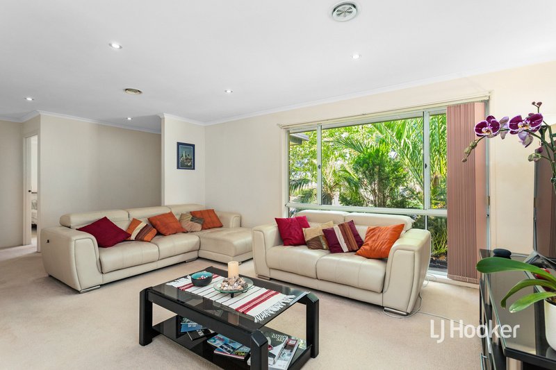 Photo - 7 Kingfisher Drive, Seabrook VIC 3028 - Image 6