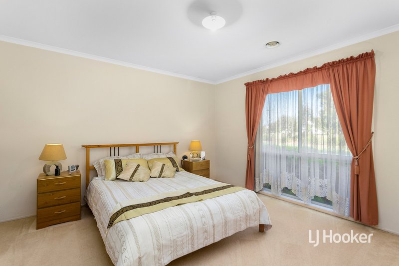 Photo - 7 Kingfisher Drive, Seabrook VIC 3028 - Image 10