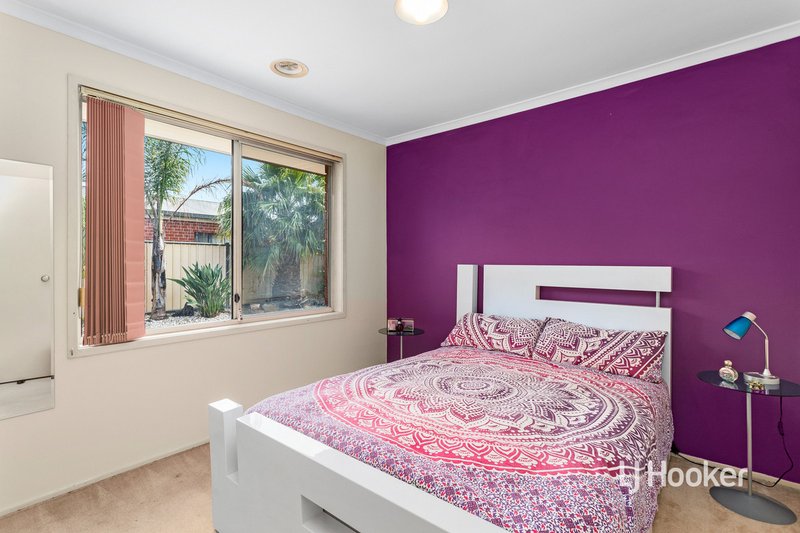 Photo - 7 Kingfisher Drive, Seabrook VIC 3028 - Image 11