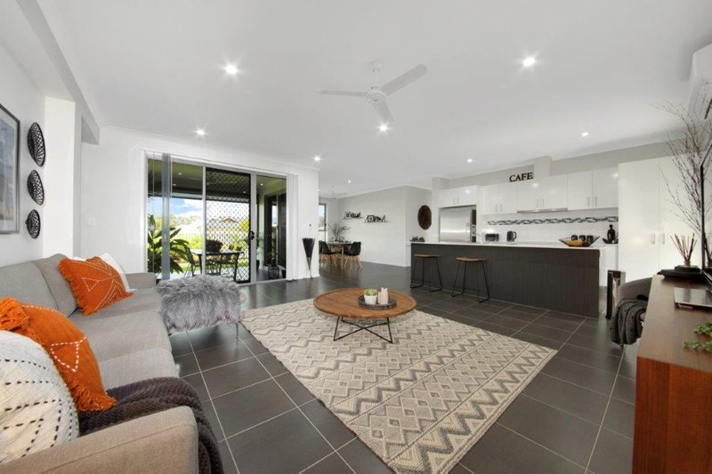 Photo - 7 Kingfisher Street, New Auckland QLD 4680 - Image 4