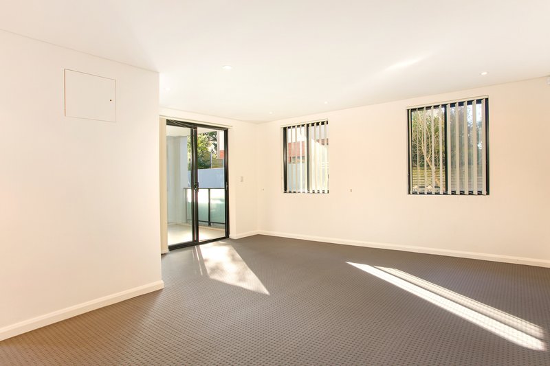 Photo - 7 Kingsway , Dee Why NSW 2099 - Image 3