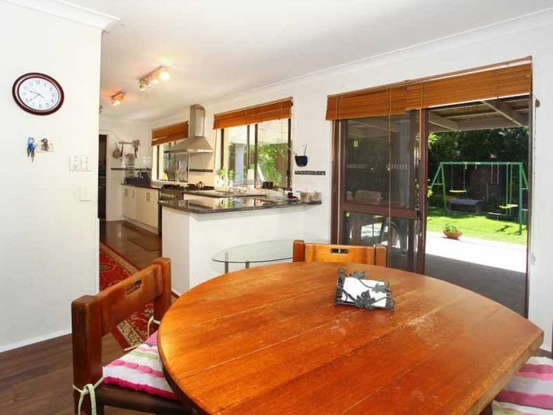 Photo - 7 Kiowa Drive, Mudgeeraba QLD 4213 - Image 8