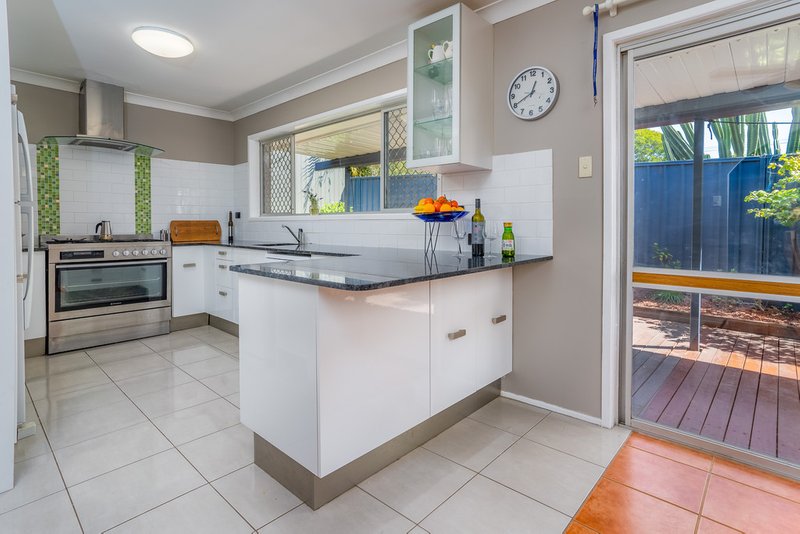 Photo - 7 Kirby Court, Rochedale South QLD 4123 - Image 7