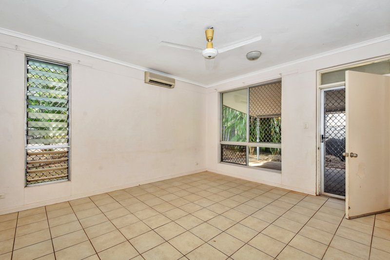 Photo - 7 Kirra Crescent, Batchelor NT 0845 - Image 7