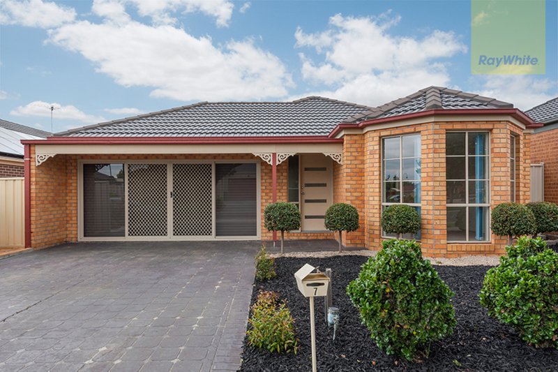 7 Kirribilli Close, Craigieburn VIC 3064