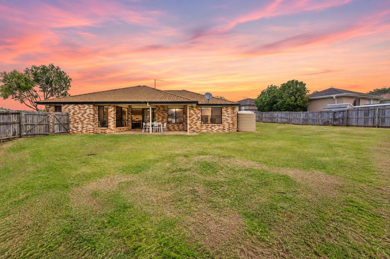 Photo - 7 Kite Crescent, Eagleby QLD 4207 - Image 3