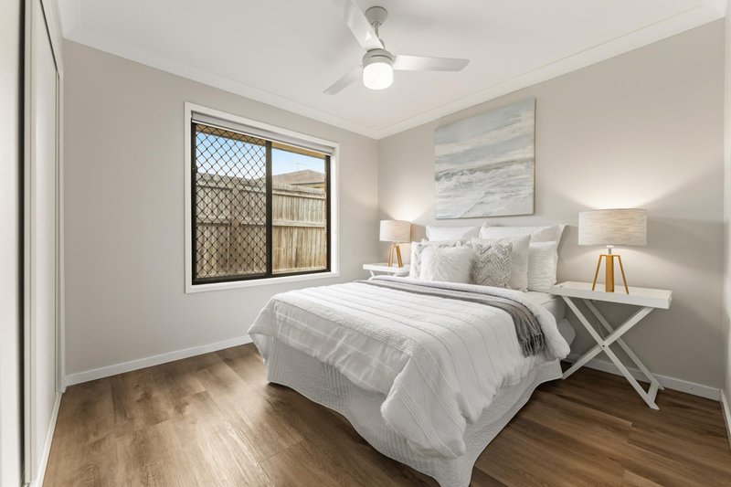 Photo - 7 Kite Crescent, Eagleby QLD 4207 - Image 13