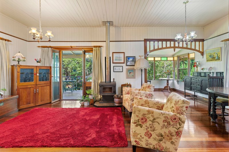 Photo - 7 Knoll Road, Tamborine Mountain QLD 4272 - Image 5