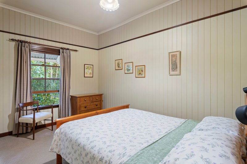 Photo - 7 Knoll Road, Tamborine Mountain QLD 4272 - Image 14