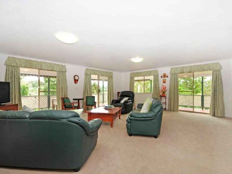 Photo - 7 Koala Court, Bunya QLD 4055 - Image 11