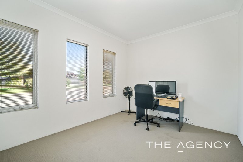 Photo - 7 Koroit Way, Aveley WA 6069 - Image 12