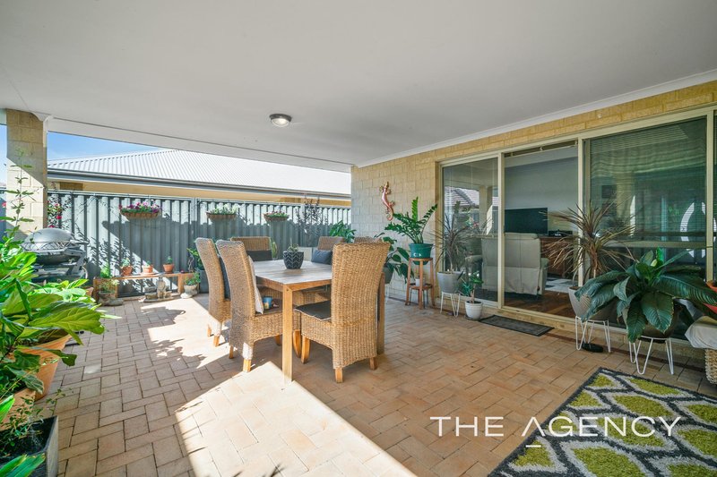 Photo - 7 Koroit Way, Aveley WA 6069 - Image 16