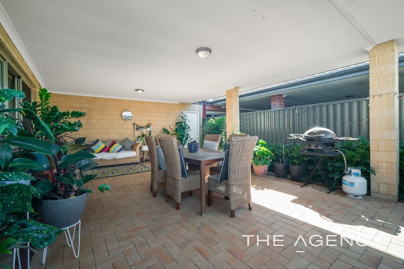 Photo - 7 Koroit Way, Aveley WA 6069 - Image 17