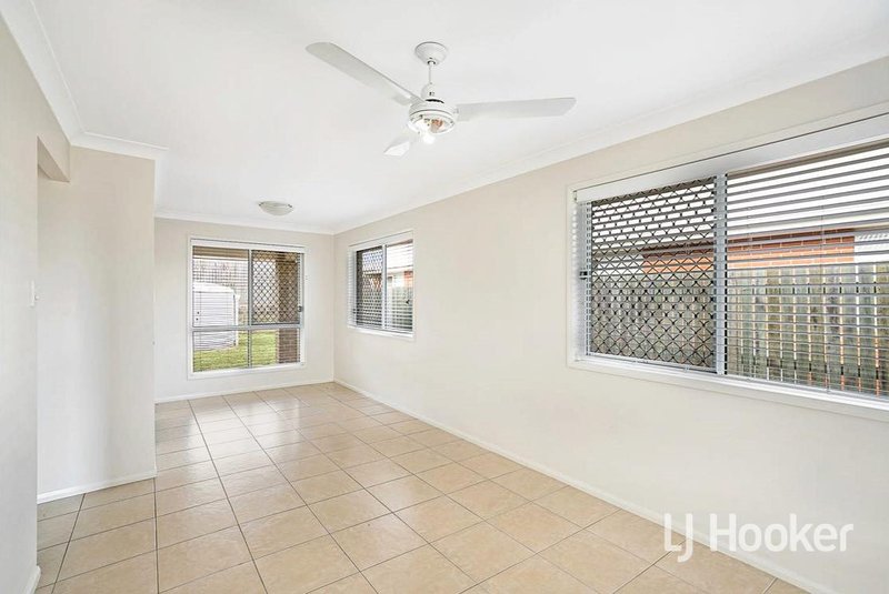 Photo - 7 Kurrawa Crescent, Glenvale QLD 4350 - Image 7