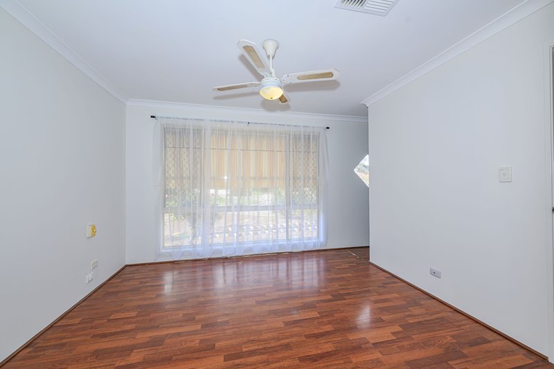 Photo - 7 Kybra Grove, Stratton WA 6056 - Image 11