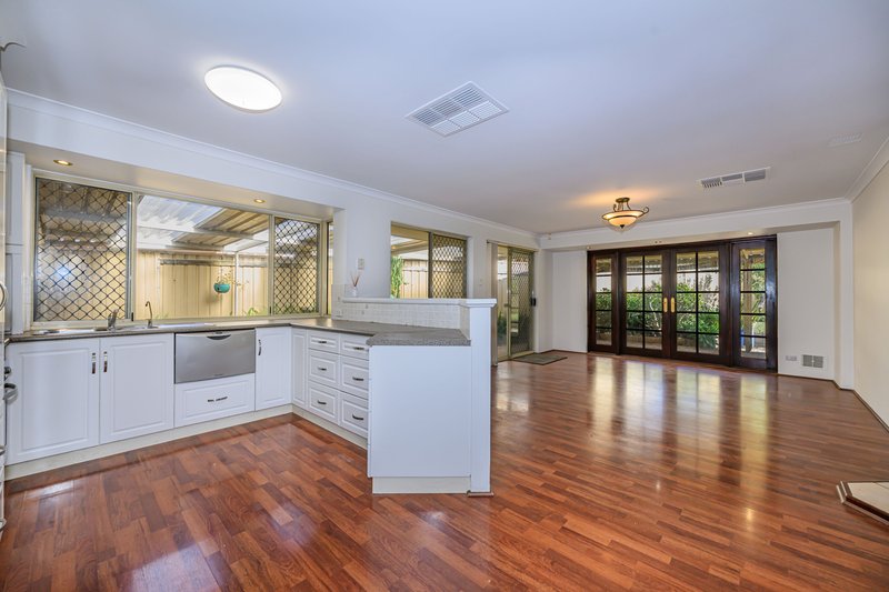 Photo - 7 Kybra Grove, Stratton WA 6056 - Image 14