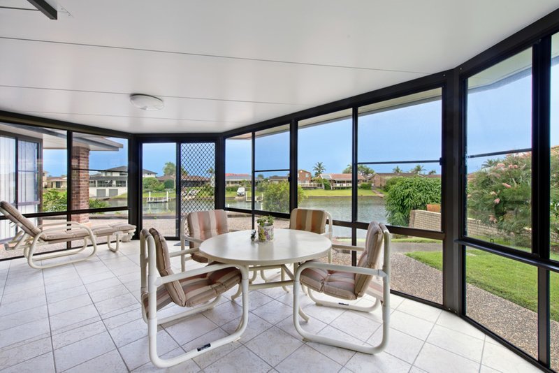 Photo - 7 Laguna Place, Port Macquarie NSW 2444 - Image 5