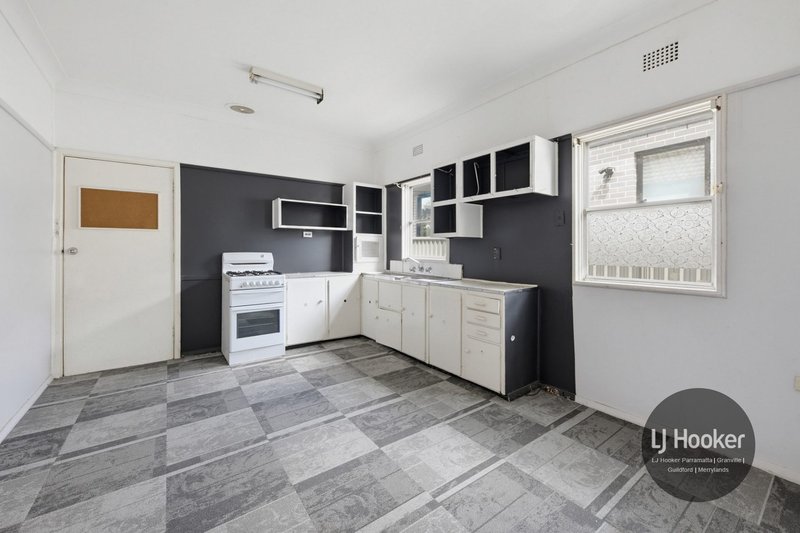 Photo - 7 Lamb Crescent, Merrylands NSW 2160 - Image 6