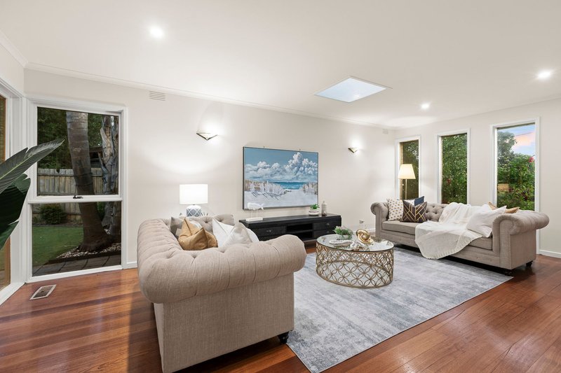 Photo - 7 Lancaster Court, Keysborough VIC 3173 - Image 5