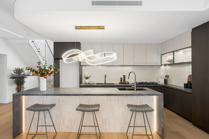 Photo - 7 Langdon Road, Baulkham Hills NSW 2153 - Image 6