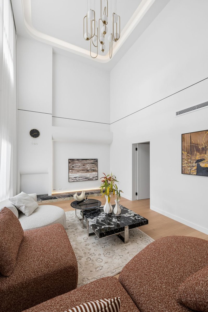 Photo - 7 Langdon Road, Baulkham Hills NSW 2153 - Image 7