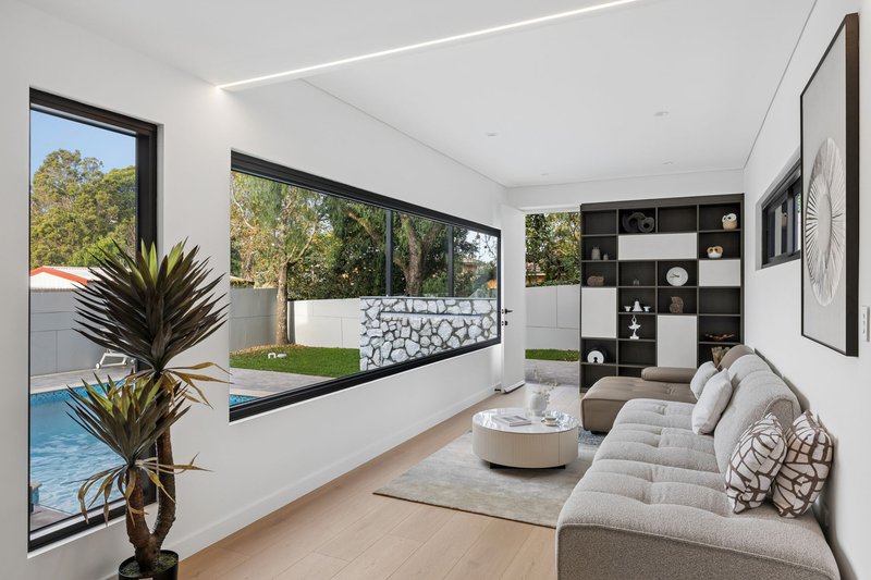 Photo - 7 Langdon Road, Baulkham Hills NSW 2153 - Image 8