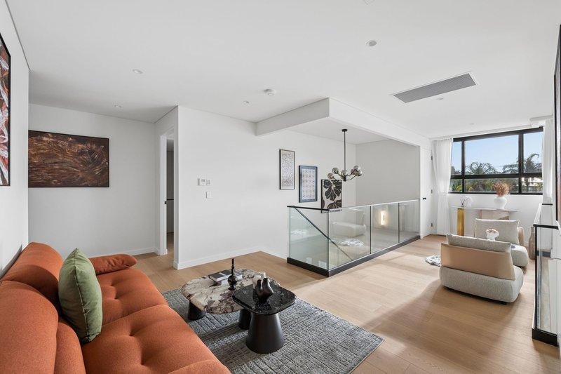 Photo - 7 Langdon Road, Baulkham Hills NSW 2153 - Image 16