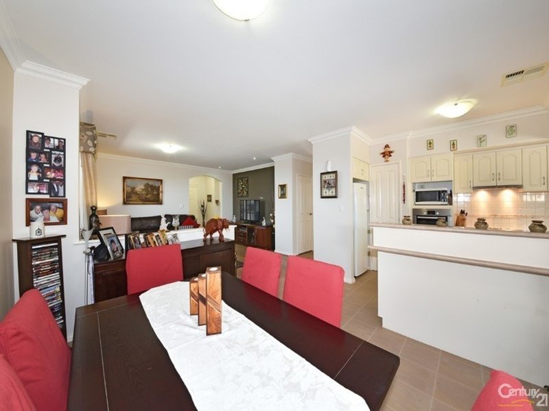 Photo - 7 Langston Drive, Yanchep WA 6035 - Image 11