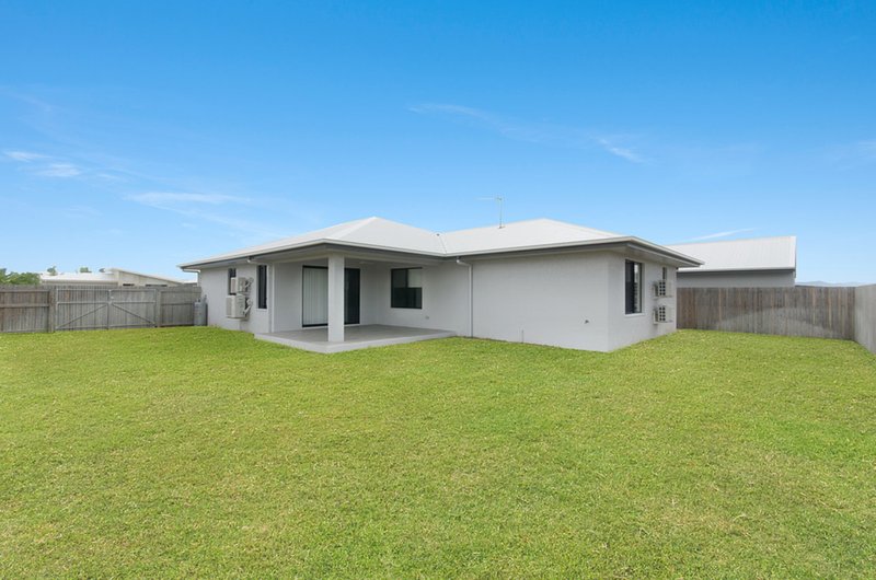 Photo - 7 Lanikai Place, Mount Low QLD 4818 - Image 8