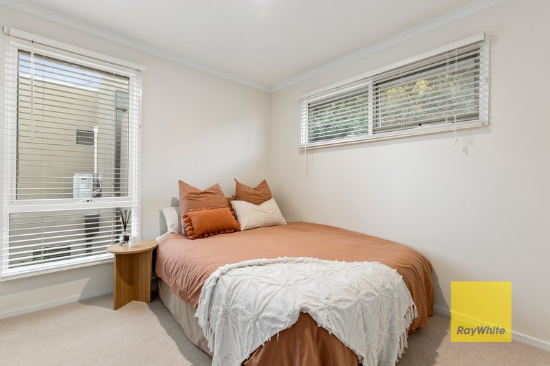 Photo - 7 Lansbury Crescent, Highton VIC 3216 - Image 17