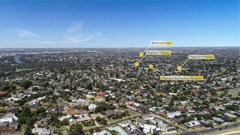 Photo - 7 Lansbury Crescent, Highton VIC 3216 - Image 29