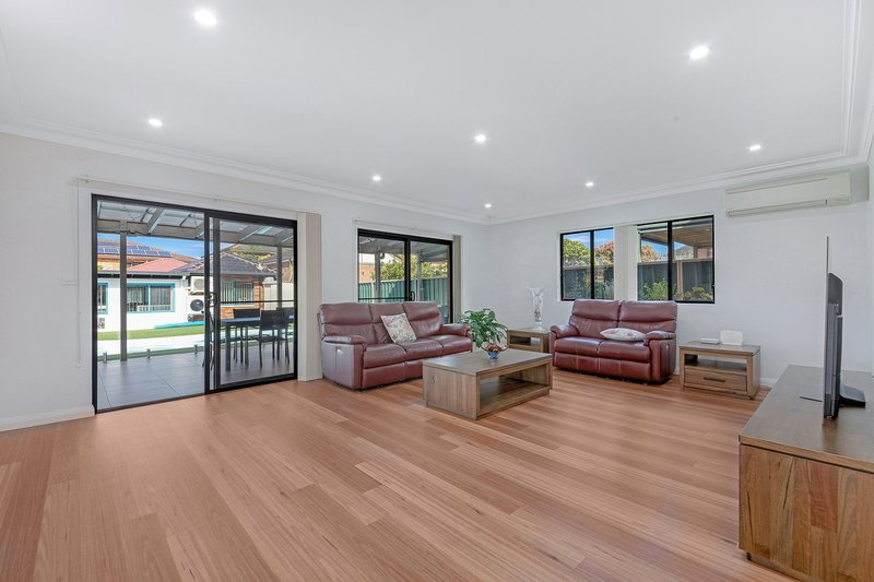 Photo - 7 Lansdowne Street, Concord NSW 2137 - Image 9