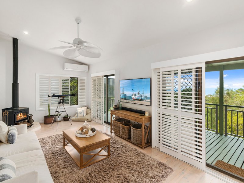 Photo - 7 Lansell Avenue, Currumbin QLD 4223 - Image 5