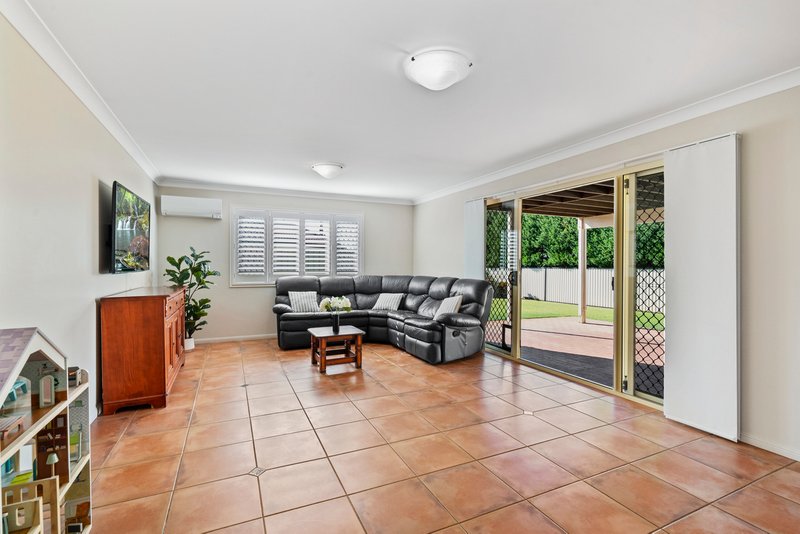 Photo - 7 Lanyard Place, Redland Bay QLD 4165 - Image 23