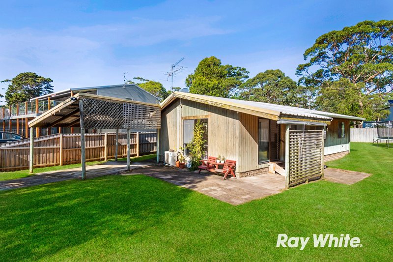 7 Larmer Close, Broulee NSW 2537