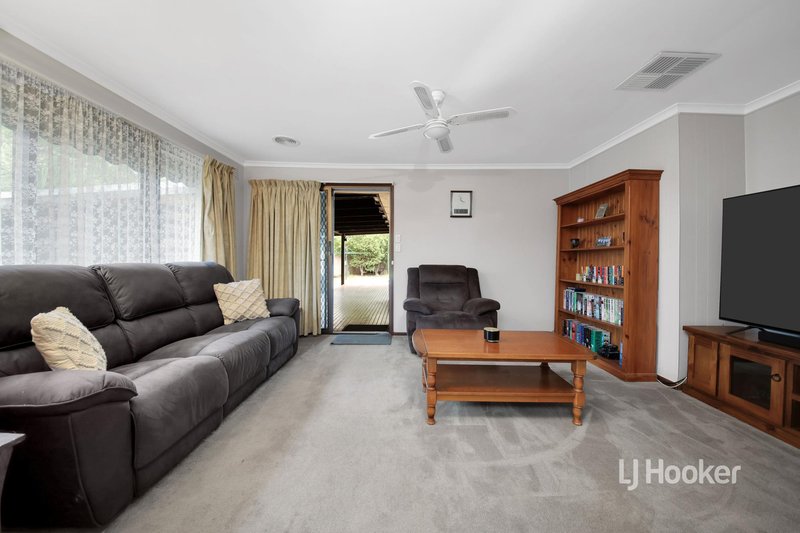 Photo - 7 Latrobe Court, Werribee VIC 3030 - Image 16