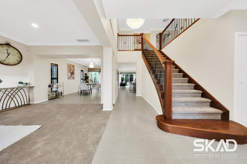 Photo - 7 Laurimar Boulevard, Doreen VIC 3754 - Image 2