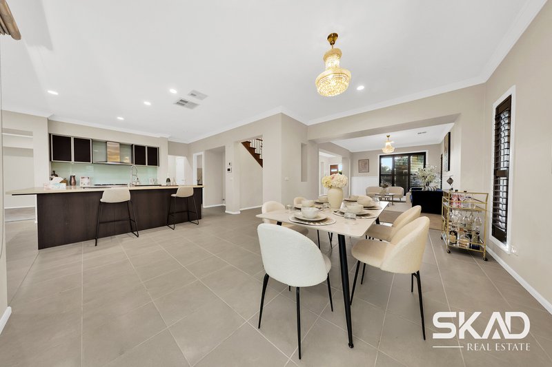 Photo - 7 Laurimar Boulevard, Doreen VIC 3754 - Image 7