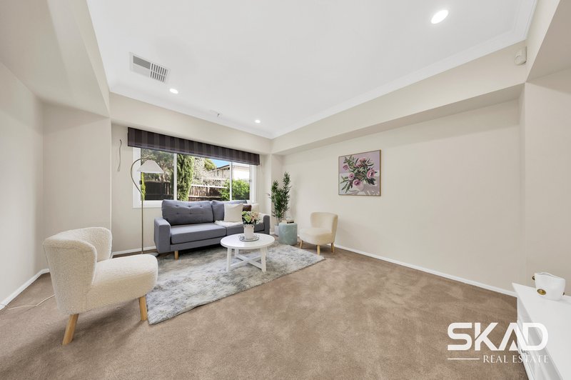 Photo - 7 Laurimar Boulevard, Doreen VIC 3754 - Image 13
