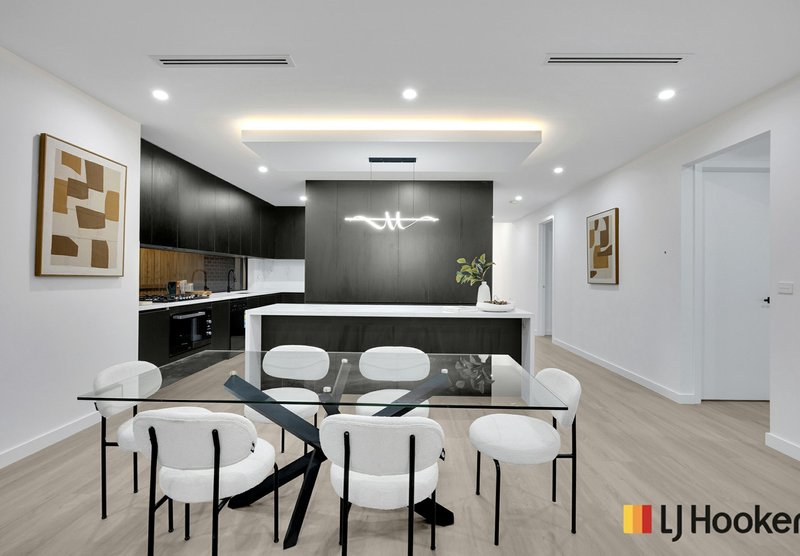 Photo - 7 Lauzet Way, Sunbury VIC 3429 - Image 14