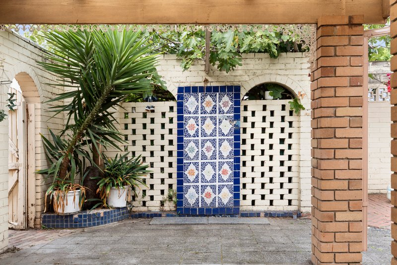 Photo - 7 Lawborough Avenue, Parkdale VIC 3195 - Image 13