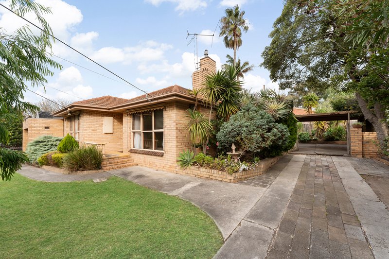 Photo - 7 Lawborough Avenue, Parkdale VIC 3195 - Image 15