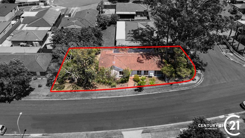 7 Lawley Street, Bossley Park NSW 2176