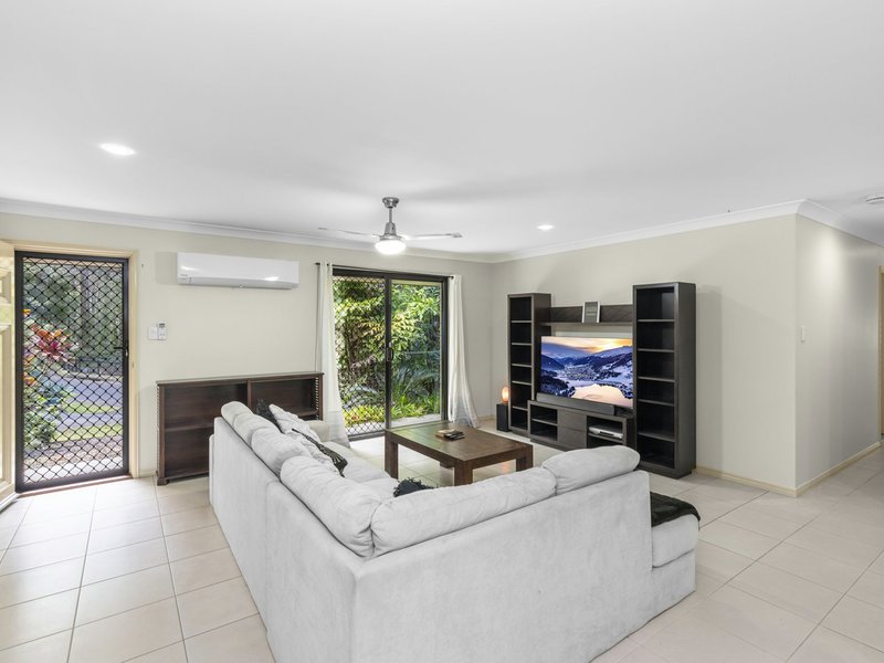 Photo - 7 Leafy Lane, Mooloolah Valley QLD 4553 - Image 8