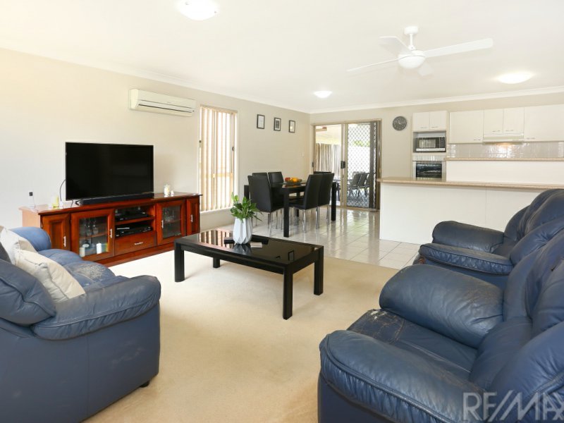 Photo - 7 Leila Court, Mudgeeraba QLD 4213 - Image 9