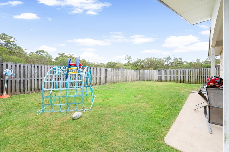 Photo - 7 Lenthall Street, Boyne Island QLD 4680 - Image 13