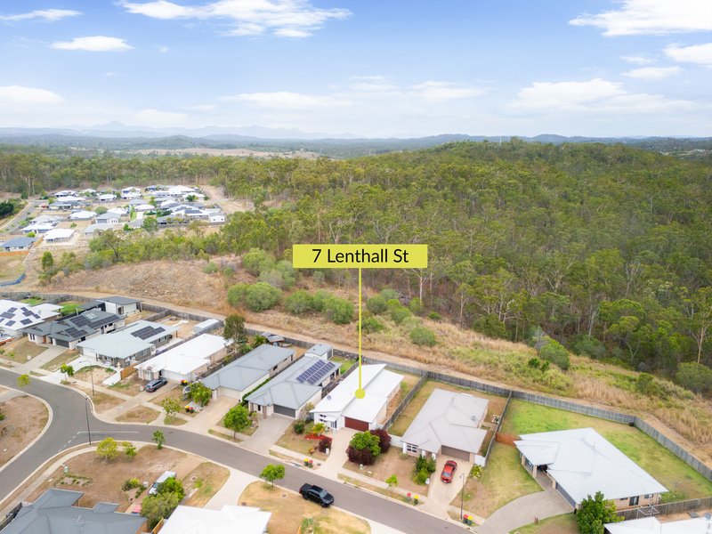 Photo - 7 Lenthall Street, Boyne Island QLD 4680 - Image 16